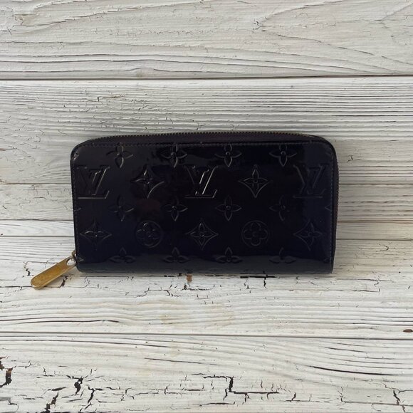 Louis Vuitton Vernis Zippy Wallet Amarante M93522 - Picture 5 of 13